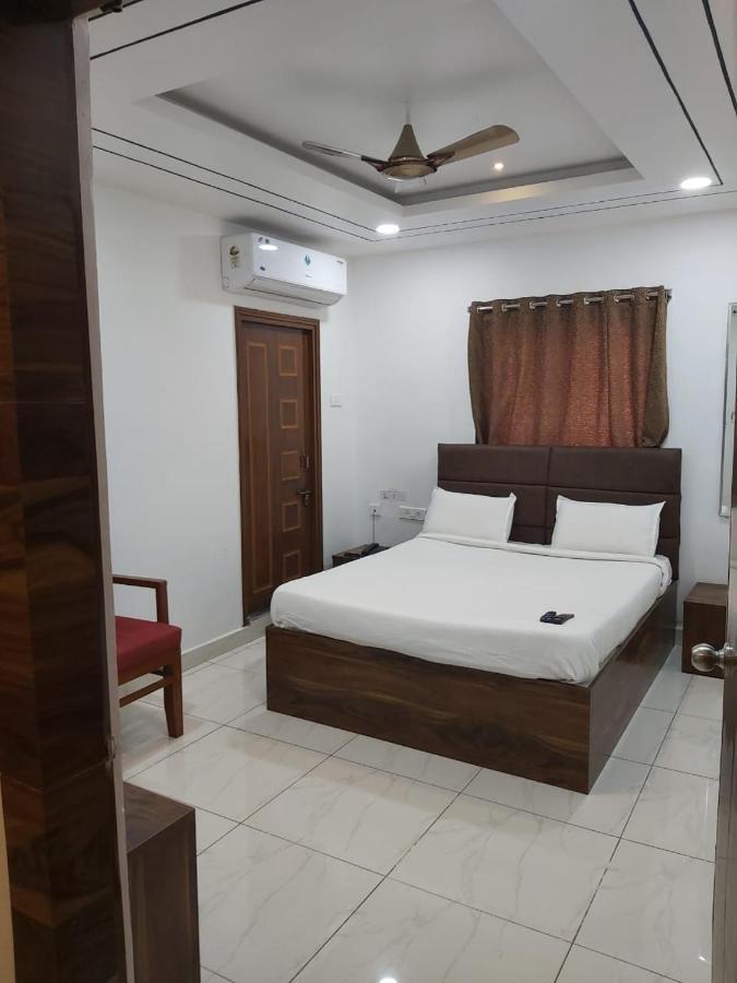 Hotel Sahasra Dla Warangal Εξωτερικό φωτογραφία